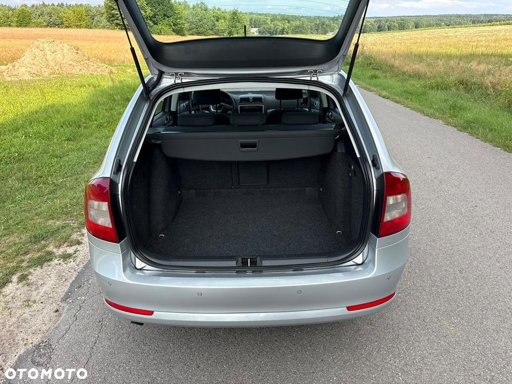 Skoda Octavia 2.0 TDI Ambiente - 24