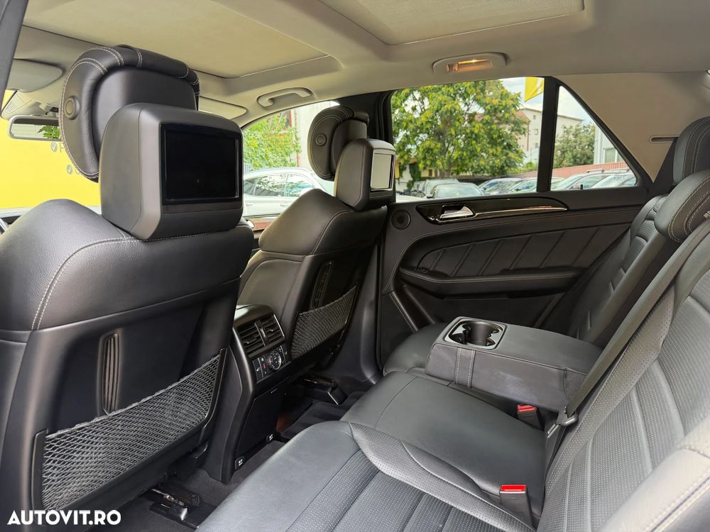 Mercedes-Benz ML 63 AMG 4Matic AMG SPEEDSHIFT 7G-TRONIC - 10