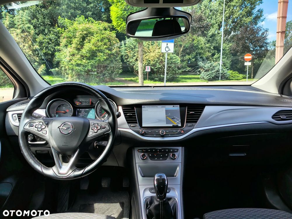 Opel Astra - 36