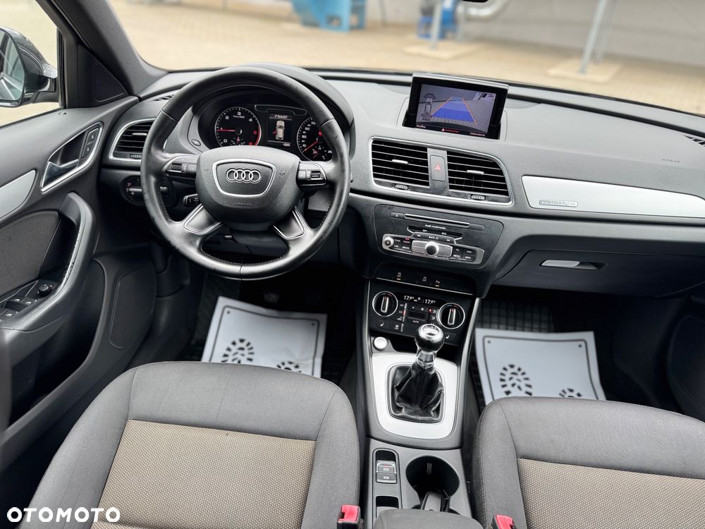 Audi Q3 - 17