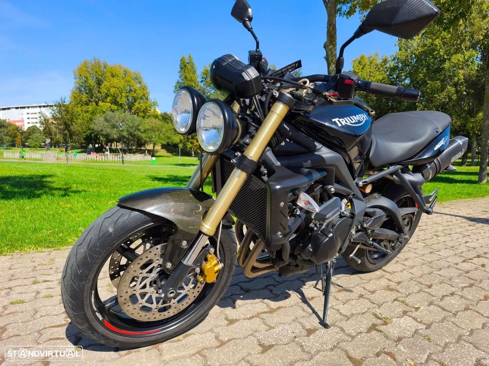 Triumph Street Triple 675 - 2