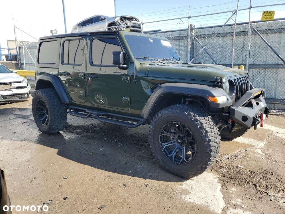 Jeep Wrangler - 3