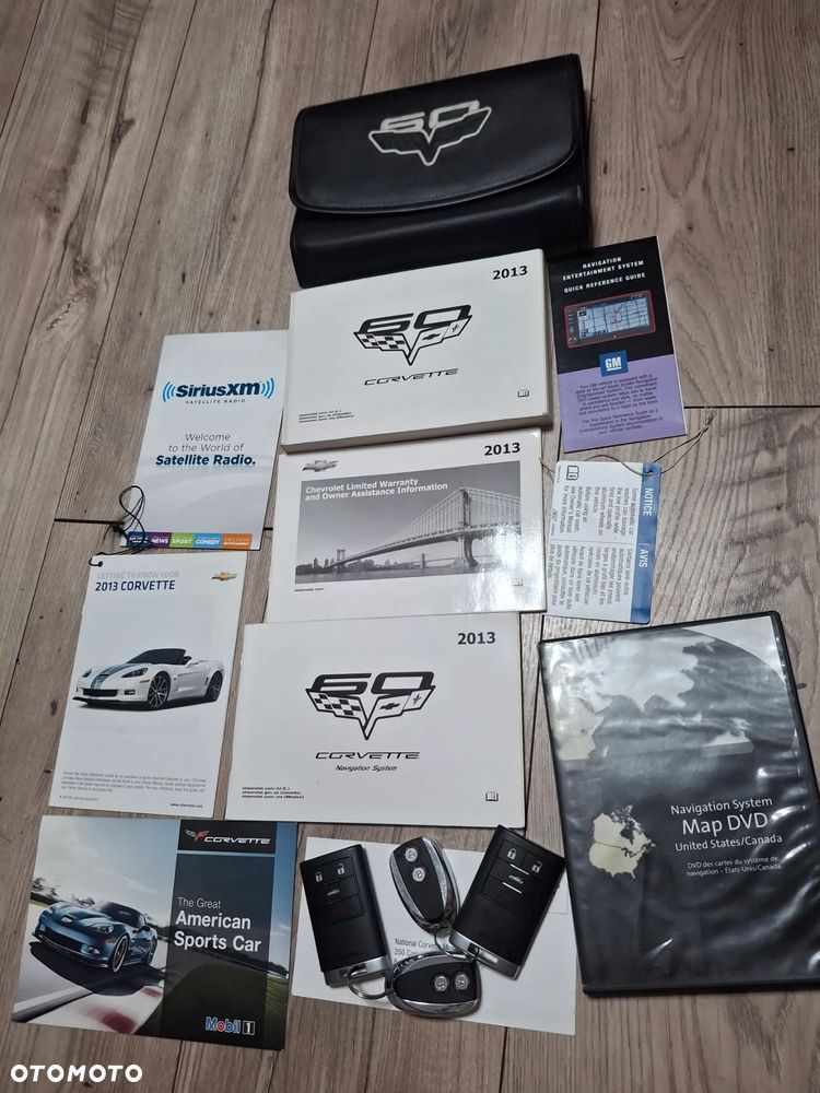 Chevrolet Corvette - 16