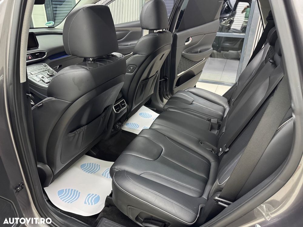 Hyundai Santa Fe 1.6 l 265 CP 4WD 6AT Luxury - 9