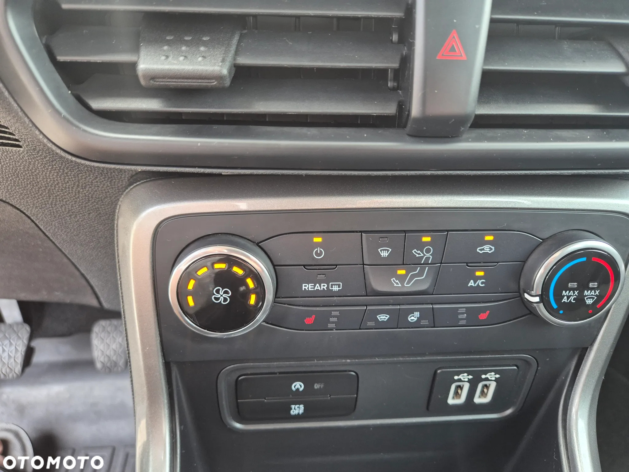 Ford EcoSport - 14