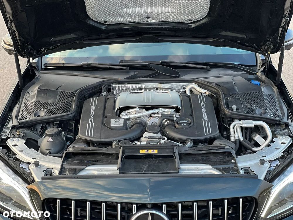 Mercedes-Benz Klasa C AMG 63 S AMG Speedshift MCT 9G - 13