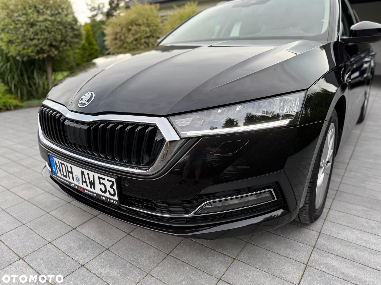 Skoda Octavia 2.0 TDI Style DSG - 8