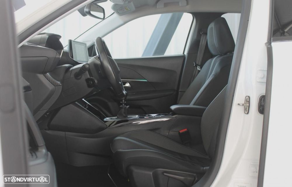 Peugeot 2008 1.5 BlueHDi Allure - 11