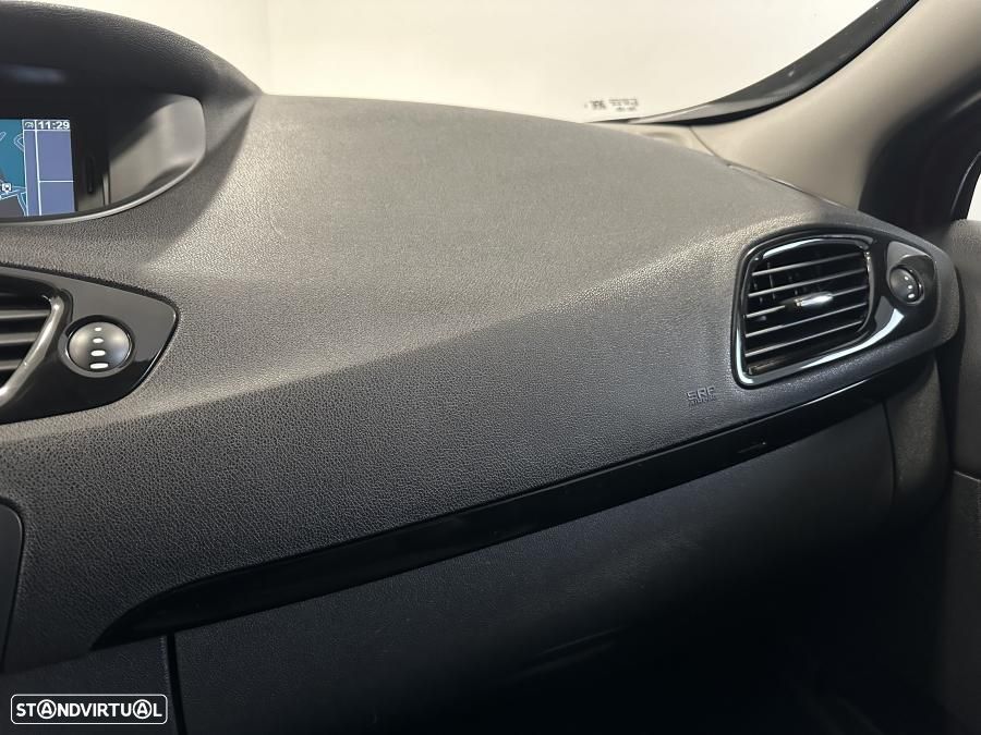 Renault Grand Scénic 1.5 dCi Luxe SS - 25