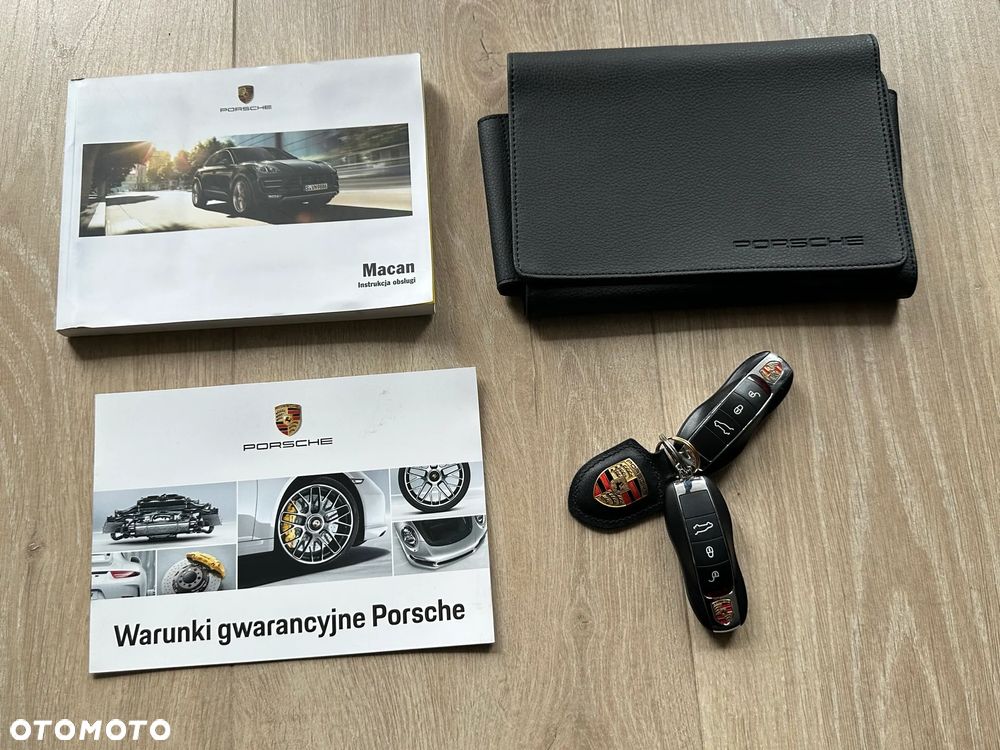Porsche Macan GTS PDK - 36