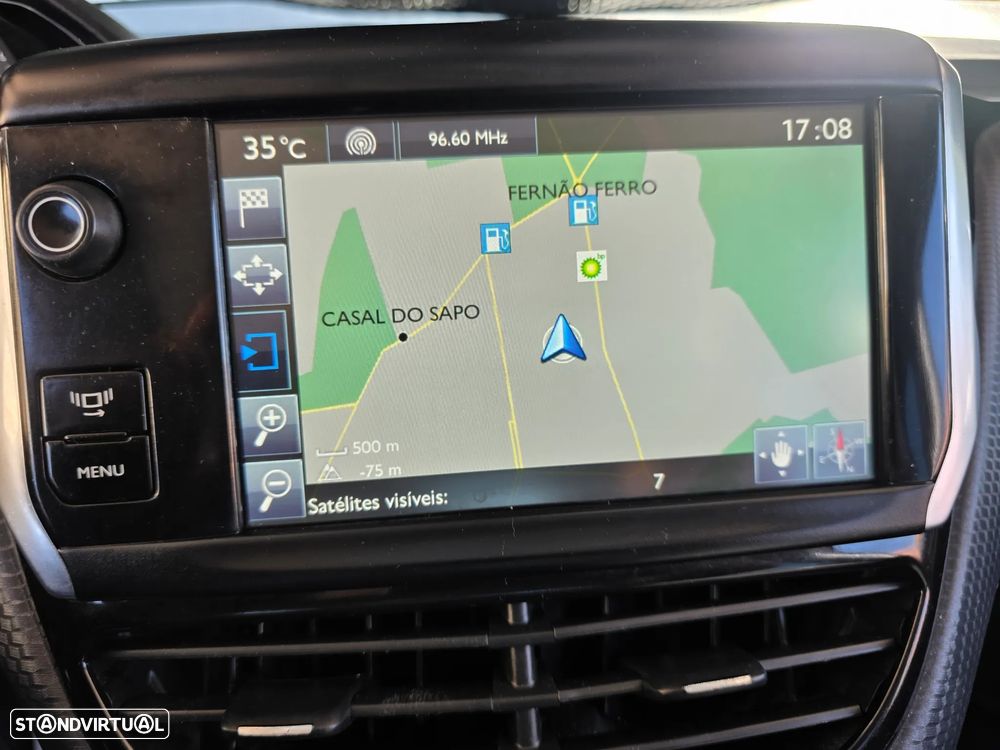 Peugeot 2008 1.2 PureTech Style - 7