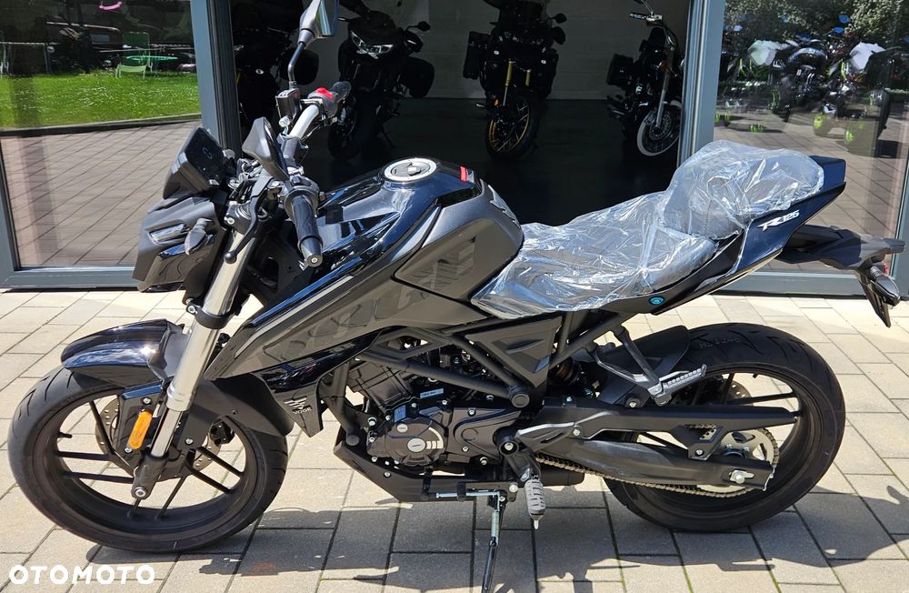VOGE R125 - 22