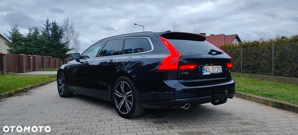 Volvo V90 D4 Geartronic Momentum - 24