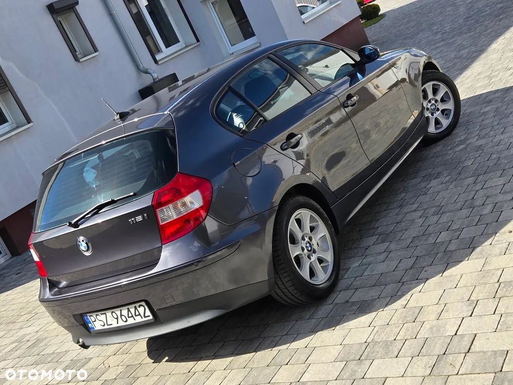 BMW Seria 1 118i - 26
