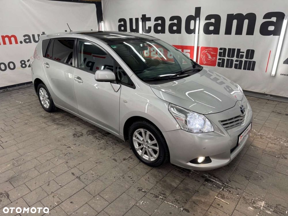 Toyota Verso - 5