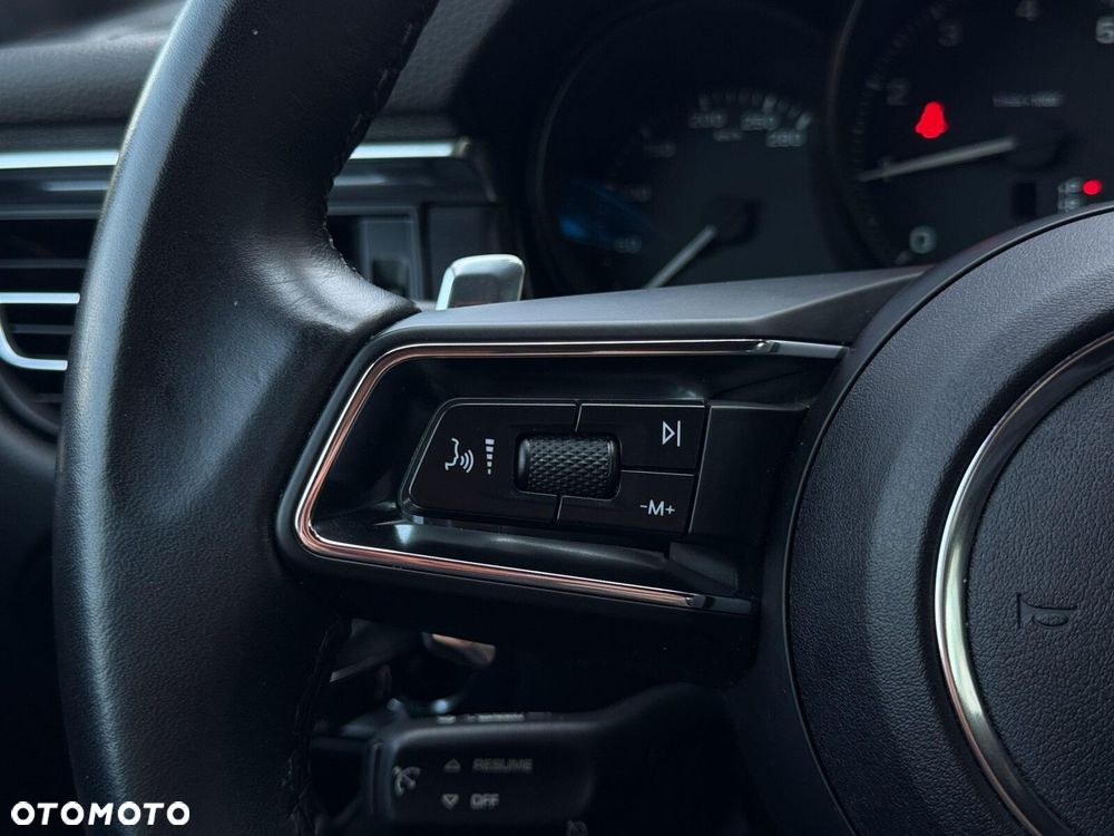 Porsche Macan - 13