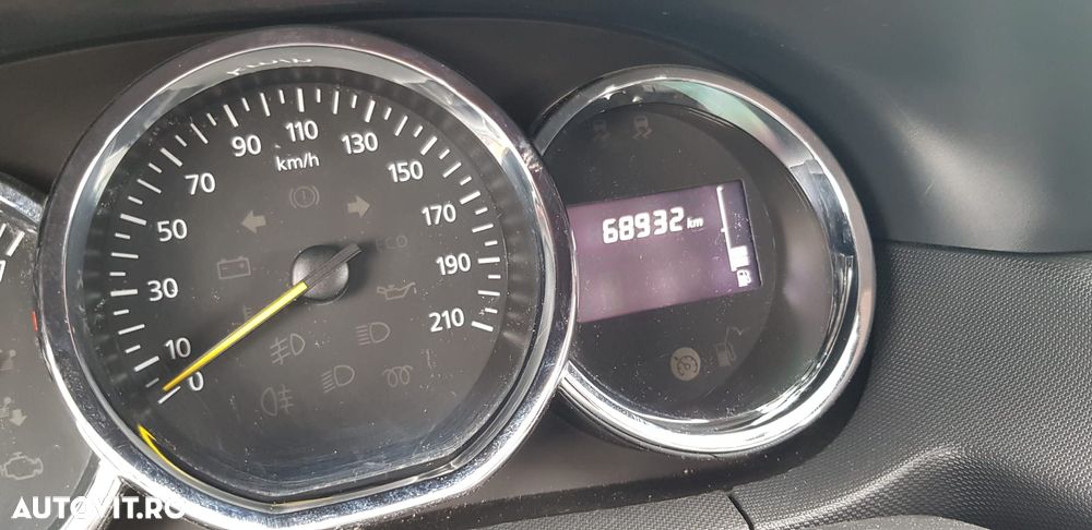 Dacia Duster 1.6 4x2 Prestige - 13