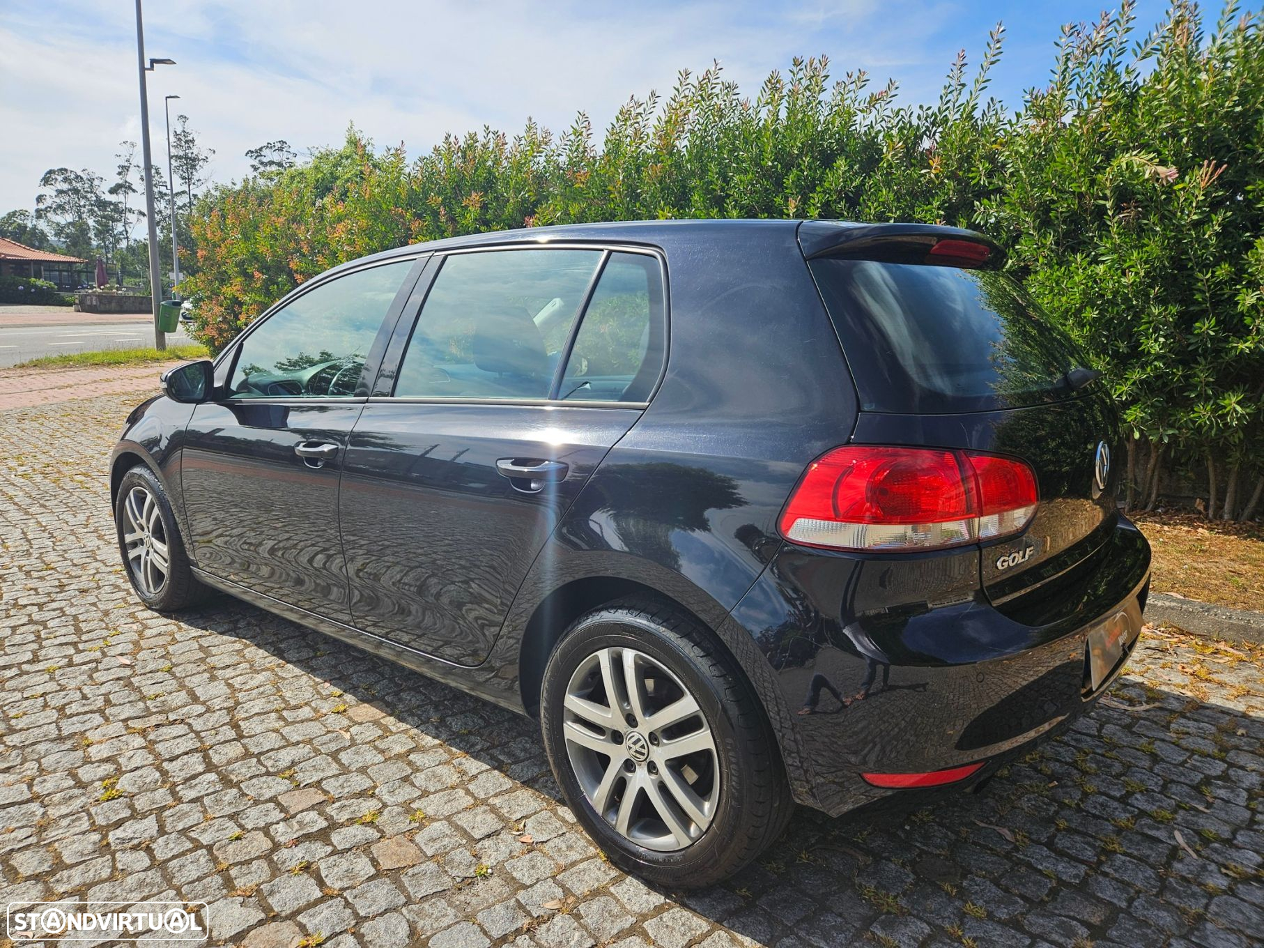 VW Golf 1.6 TDi Confortline - 4