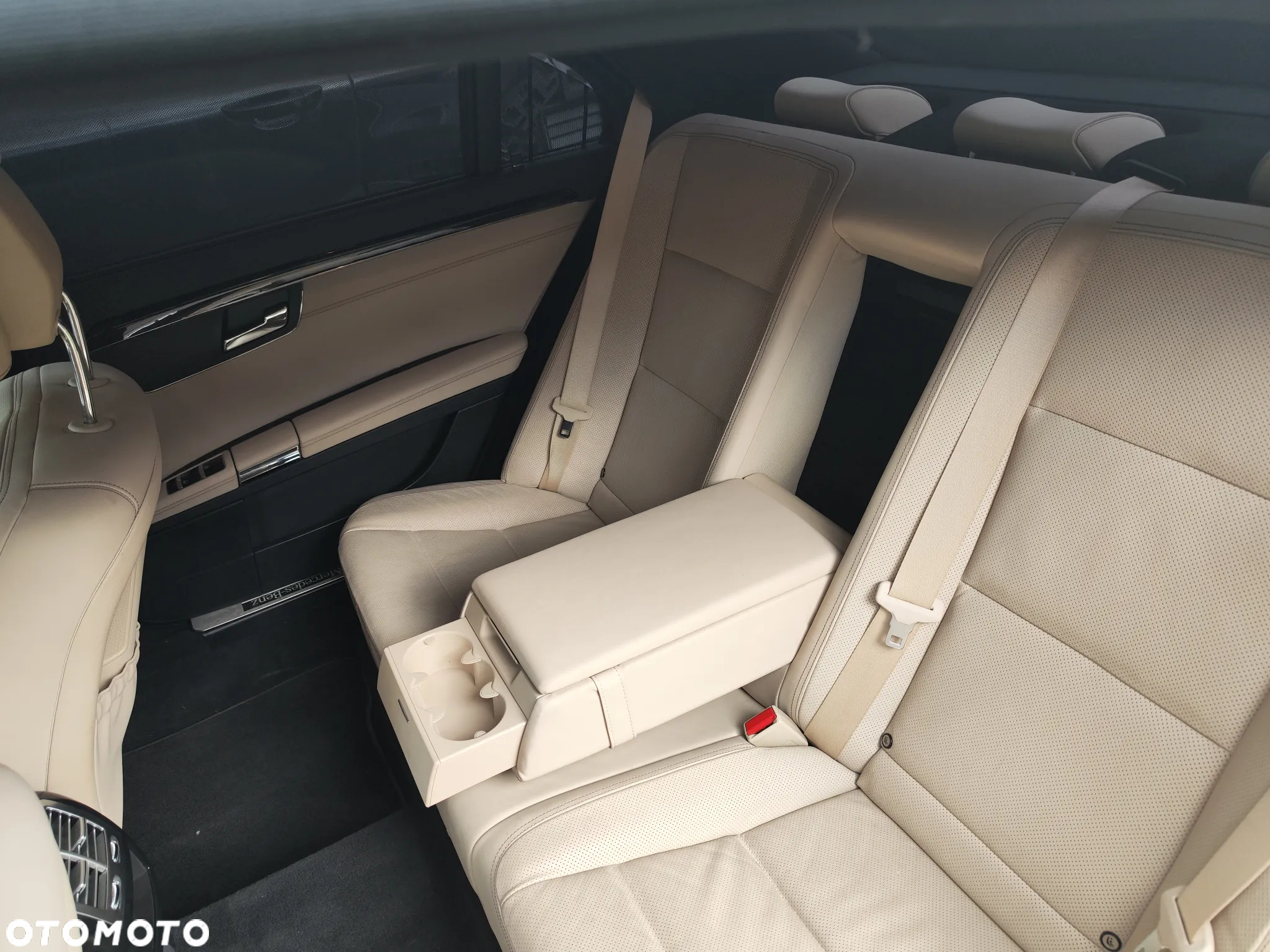 Mercedes-Benz Klasa S 500 L BlueEFFICIENCY 7G-TRONIC - 22