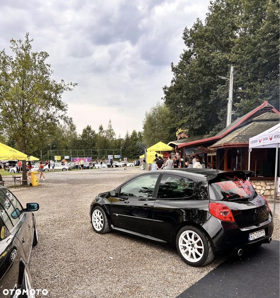 Renault Clio 2.0 16V Sport - 33