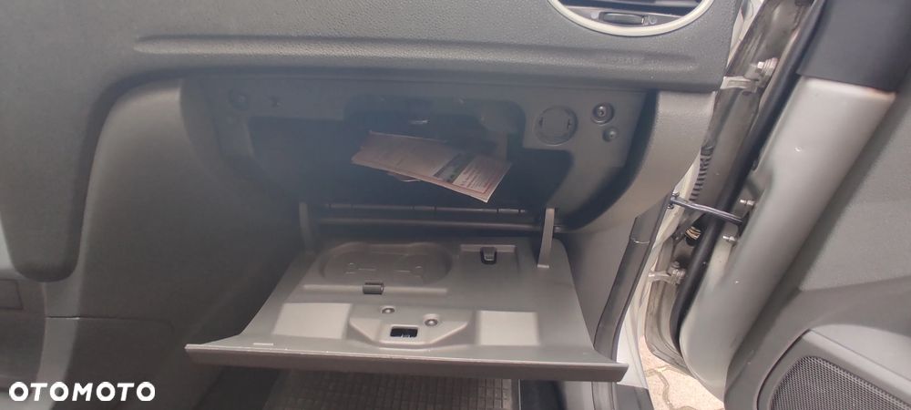 Ford Focus - 18