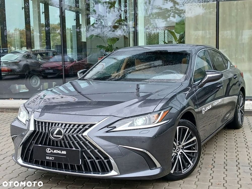 Lexus ES 300h Business Edition - 11