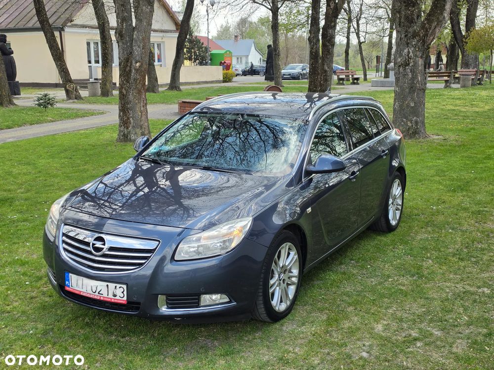 Opel Insignia - 1