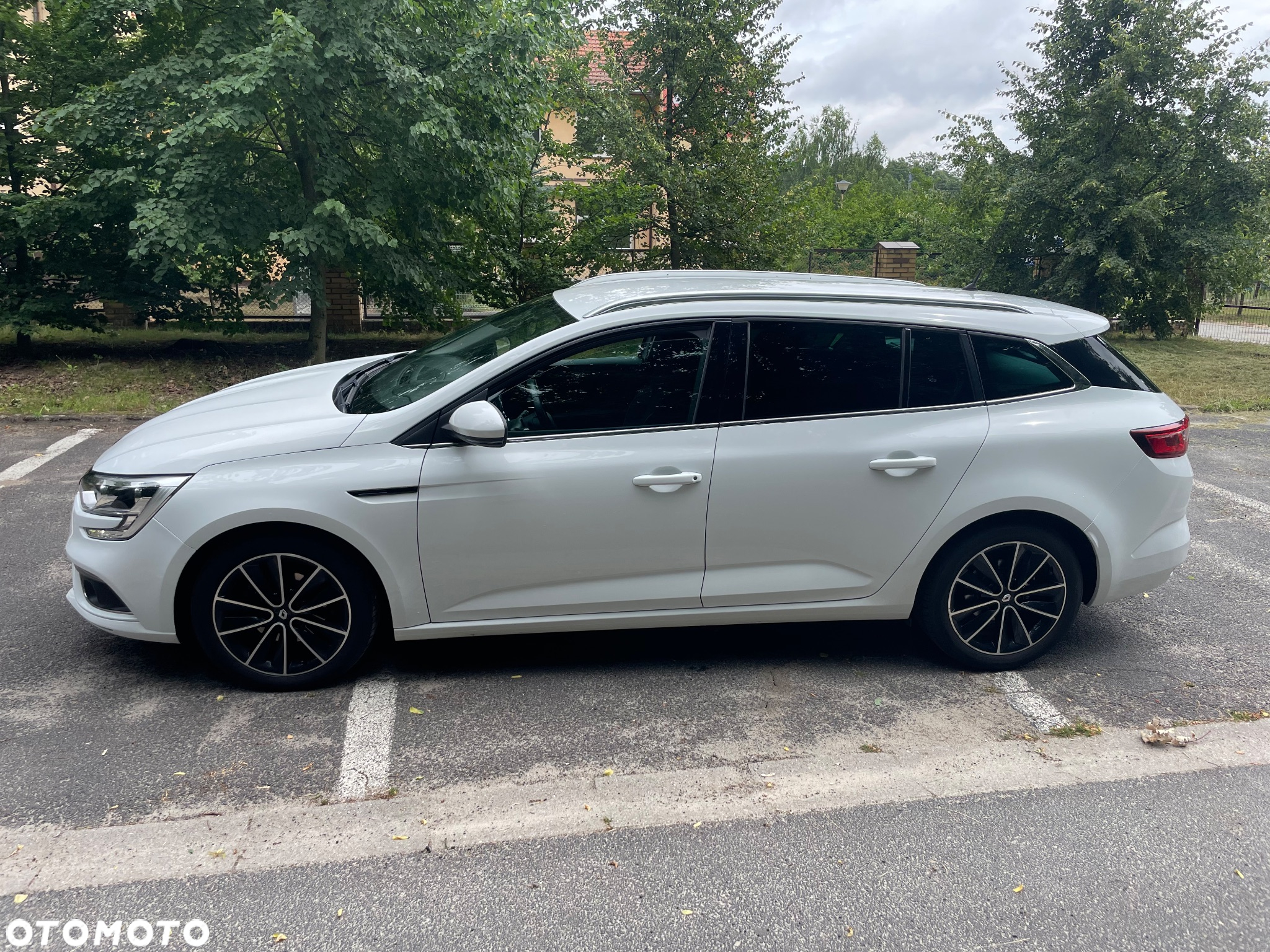 Renault Megane 1.5 dCi Limited EDC - 2