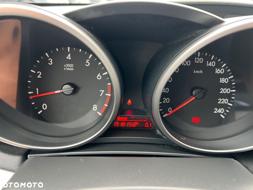Mazda 3 1.6 Exclusive - 27