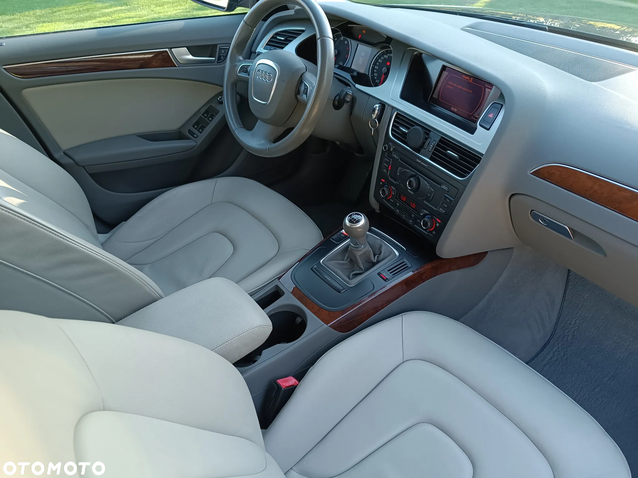 Audi A4 Avant 2.0 TFSI Quattro - 4