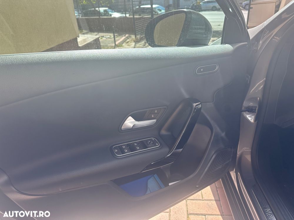 Mercedes-Benz A 180 d 7G-DCT Style - 7
