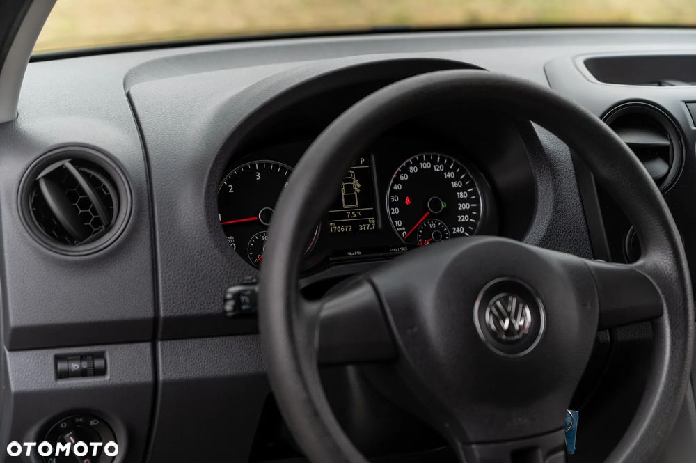 Volkswagen Amarok - 32