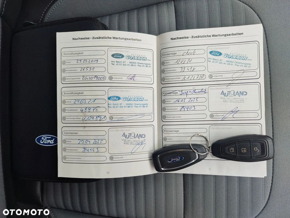 Ford Kuga 1.5 EcoBoost 2x4 Titanium - 11