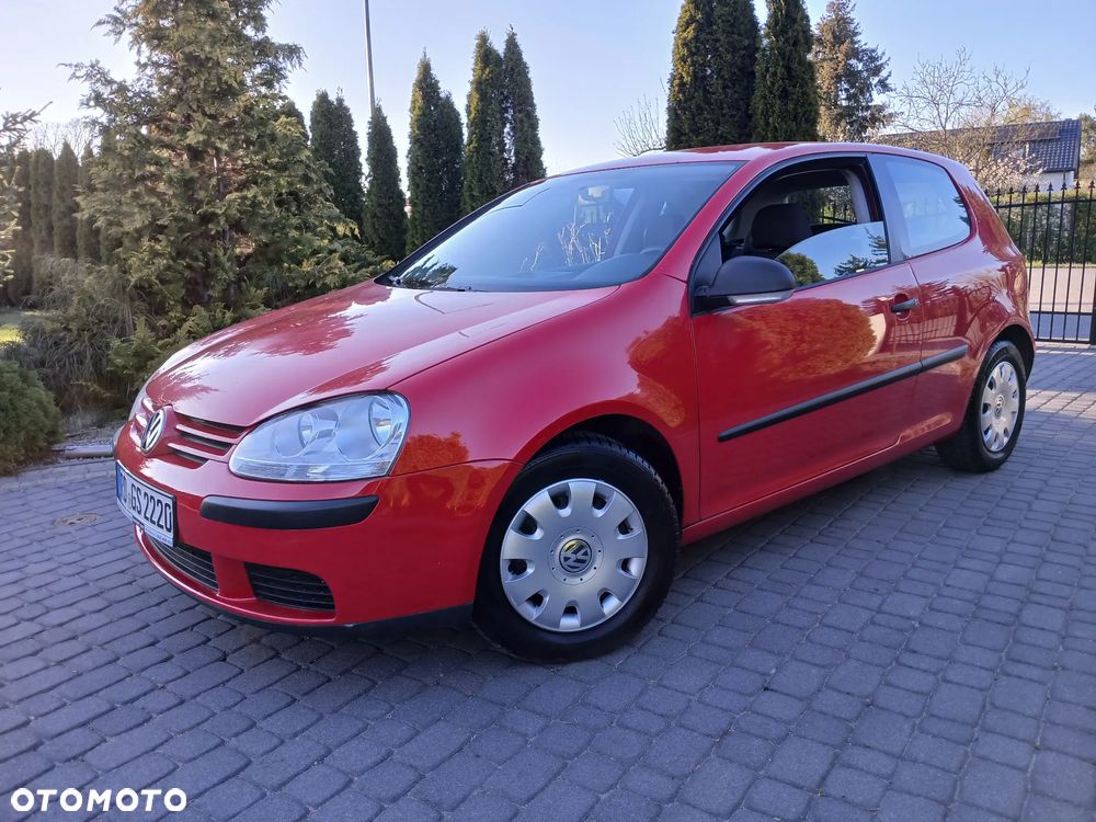 Volkswagen Golf 1.9 TDI DPF Trendline - 1