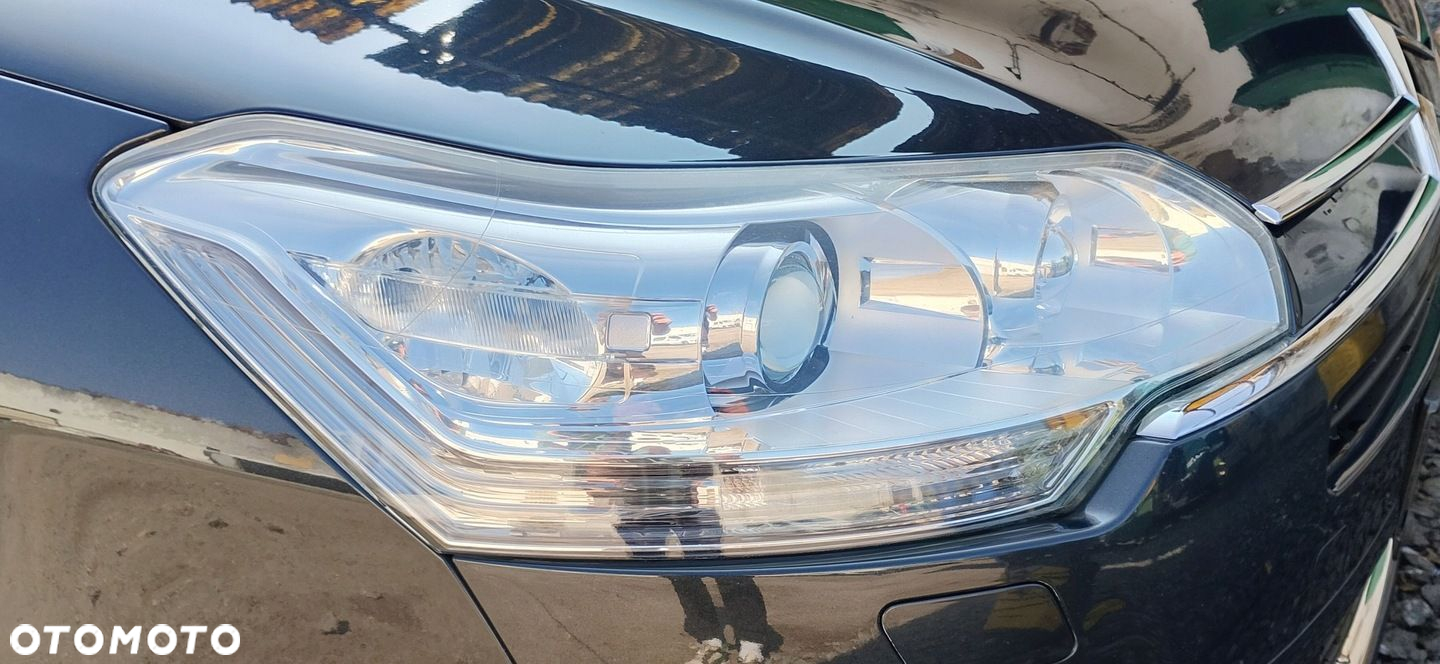 LAMPA BI-XENON PRAWY PRZÓD CITROEN C5 III X7 08-11 EU STAN BDB 9689037780 - 7
