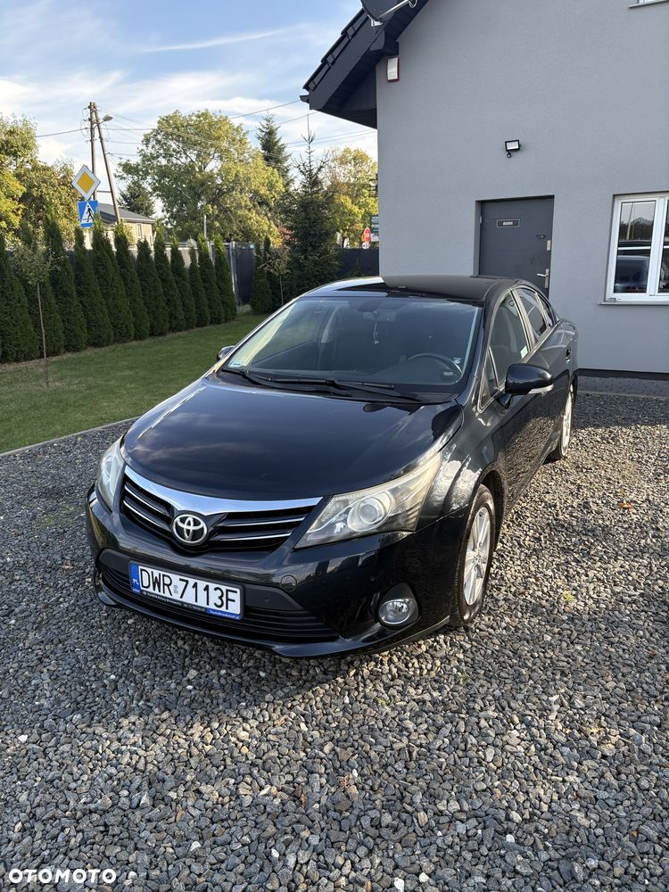 Toyota Avensis - 1