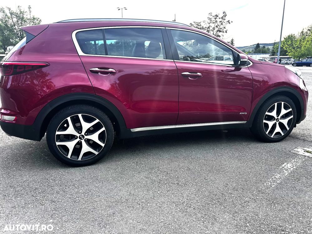 Kia Sportage 2,0 CRDI AWD Aut. GT Line - 2