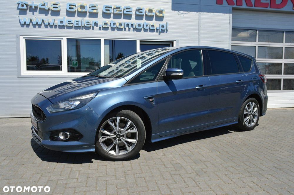 Ford S-Max - 9
