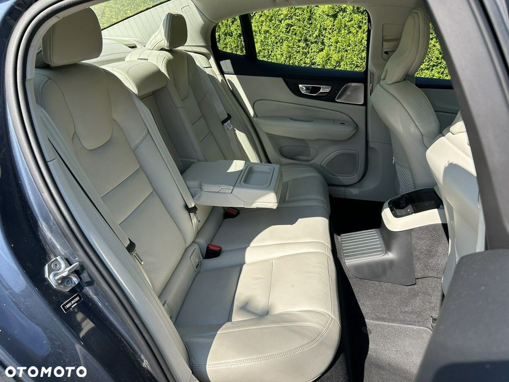 Volvo S60 - 8