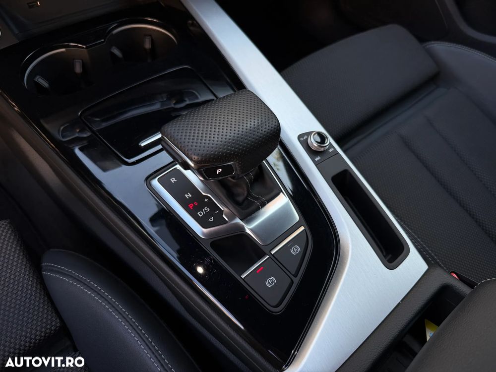 Audi A4 35 TDI S tronic S line - 12