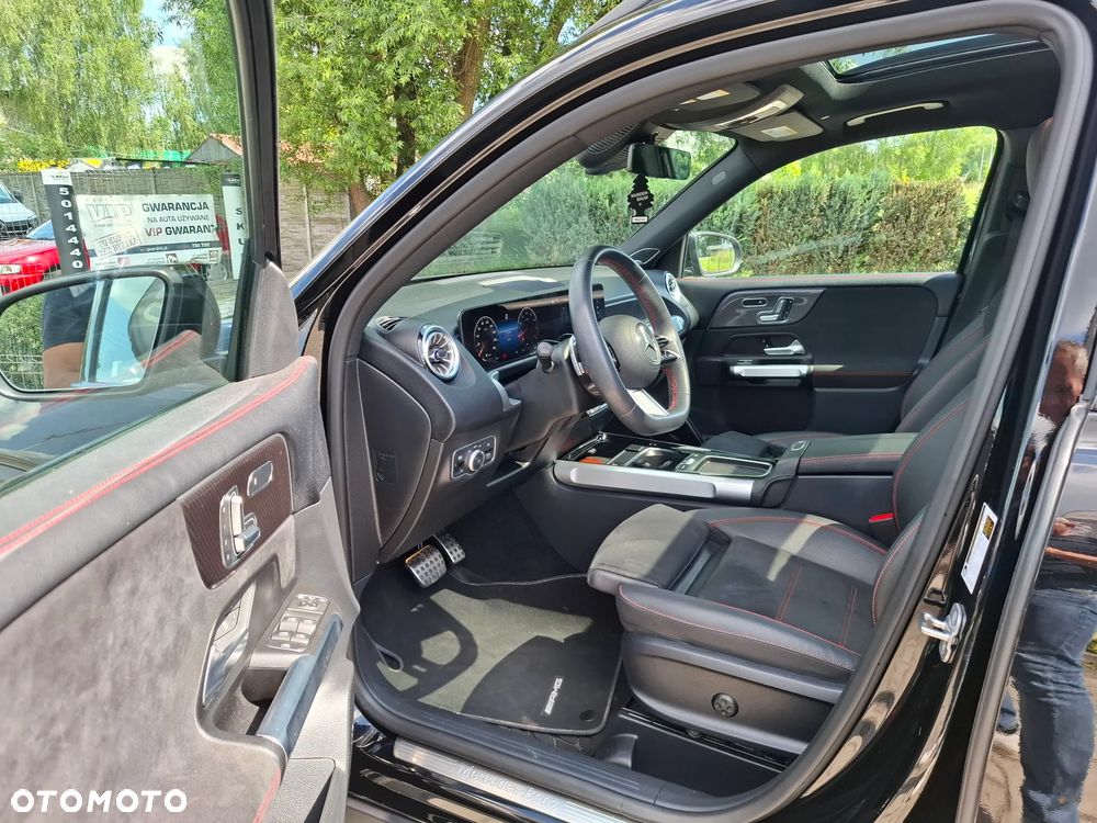Mercedes-Benz GLB 250 4-Matic AMG Line 8G-DCT - 16