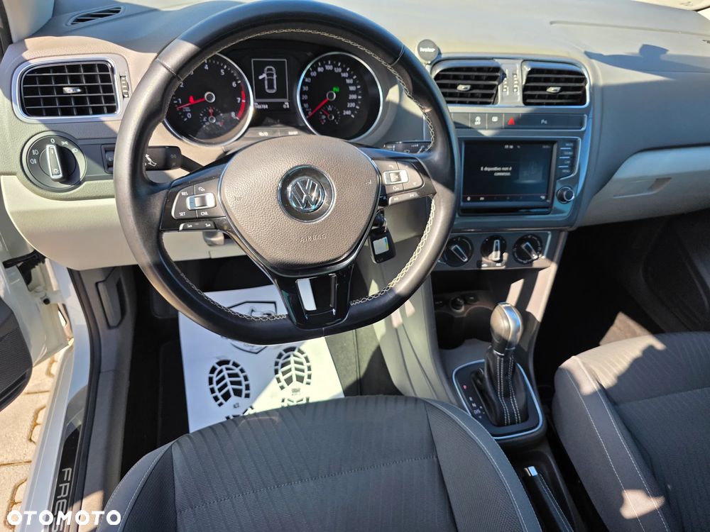 Volkswagen Polo 1.2 TSI Blue Motion Technology DSG FRESH - 25
