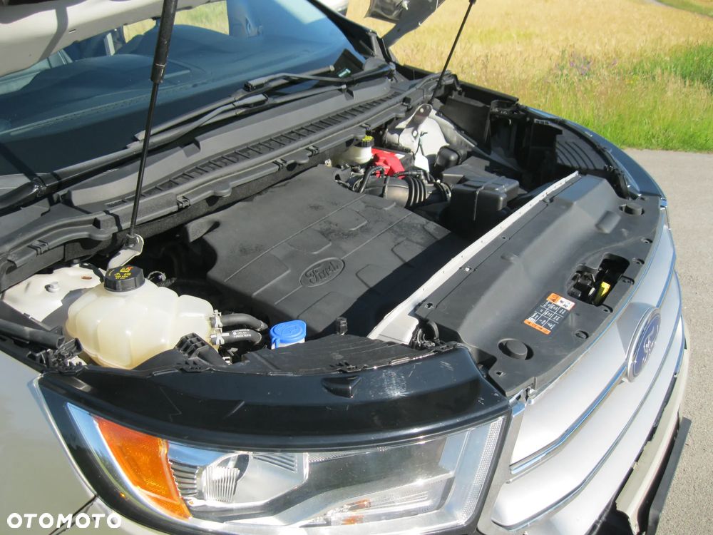 Ford Edge - 11