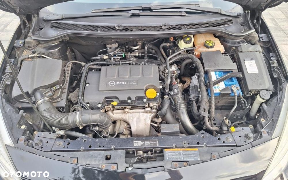 Opel Astra 1.4 Turbo - 20