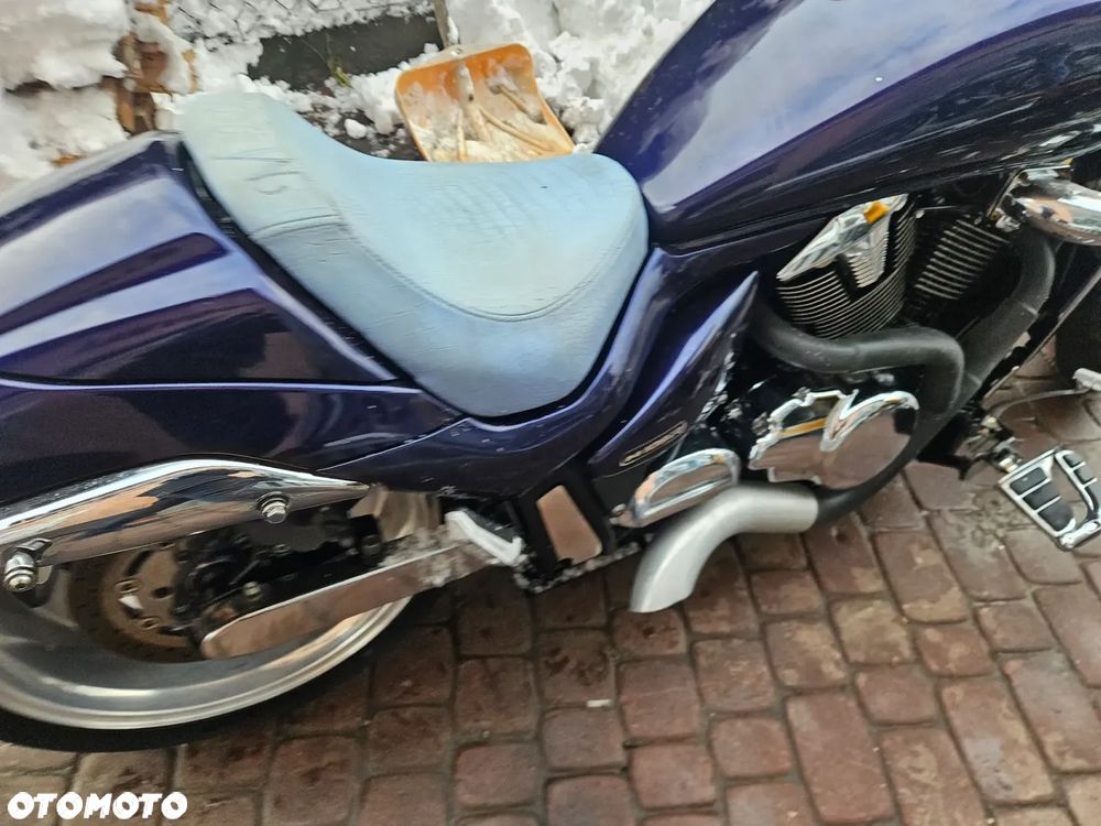 Suzuki VL 1500 Intruder LC - Boulevard C90 - 32