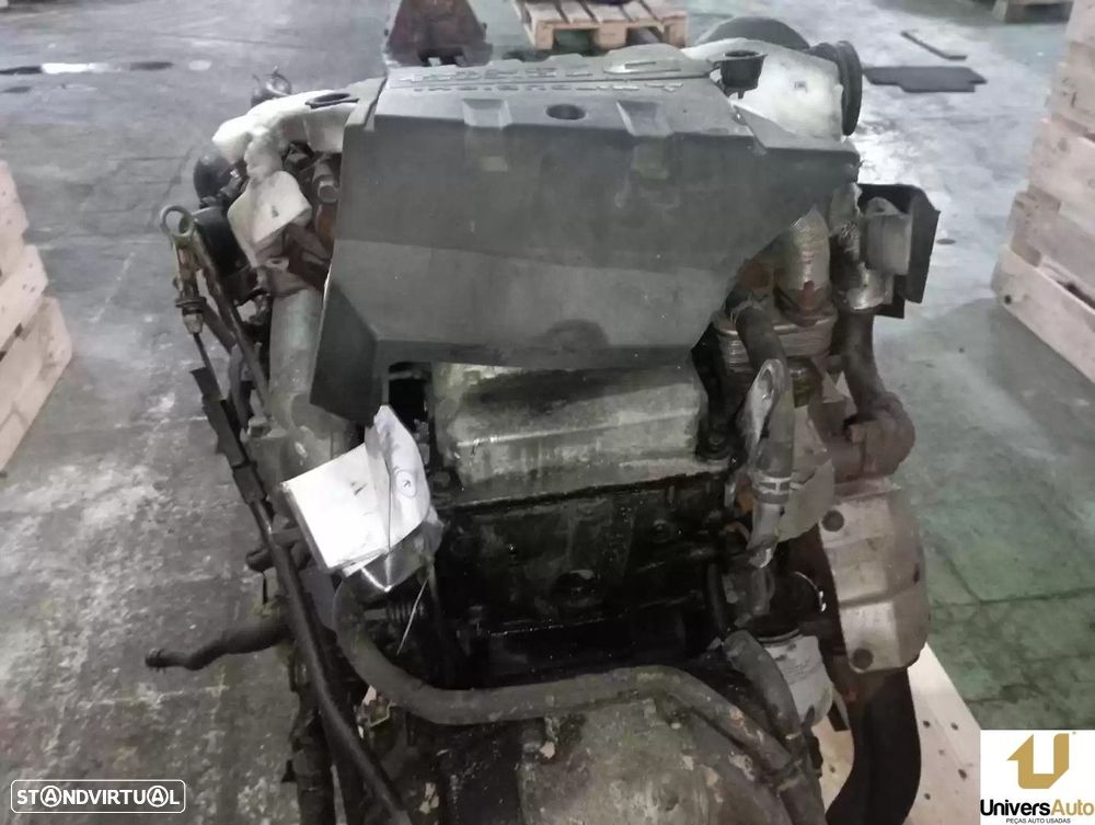 MOTOR COMPLETO MITSUBISHI MONTERO III 2004 -4M41T - 3