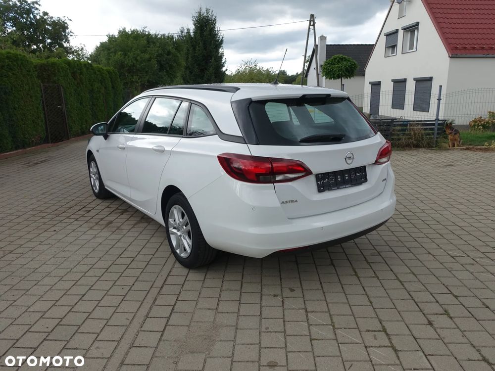 Opel Astra - 6