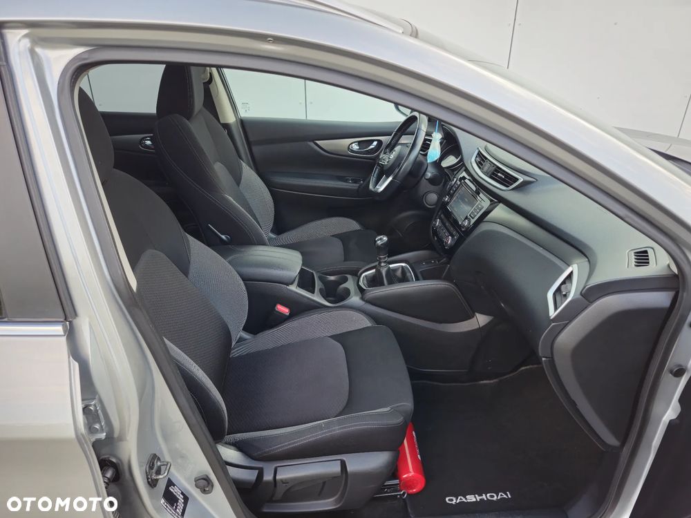 Nissan Qashqai 1.3 DIG-T N-Connecta - 14