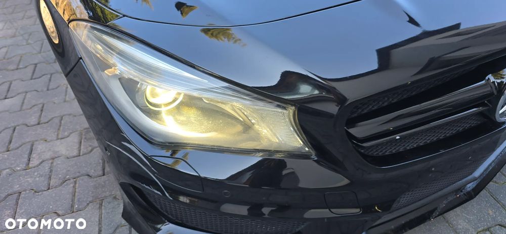 Mercedes-Benz CLA AMG 45 4Matic AMG Sp.sh 7G-DCT AMG Night Edition - 28