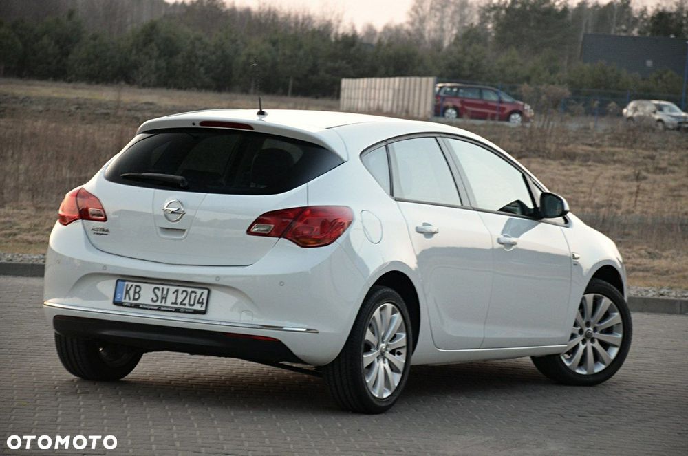 Opel Astra - 8